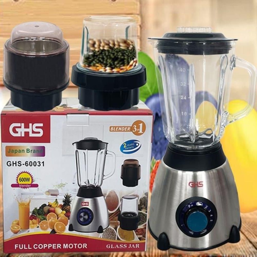 Portable Blender I 3-in-1 Juicer Blender I combining the functions of a juicer, blender, and chopper