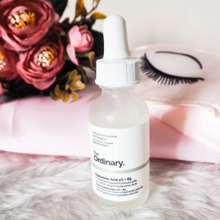 Ordinary's Hyaluronic Acid 2% + B5 I Ideal for both oily and dry skin I enhancing your skin